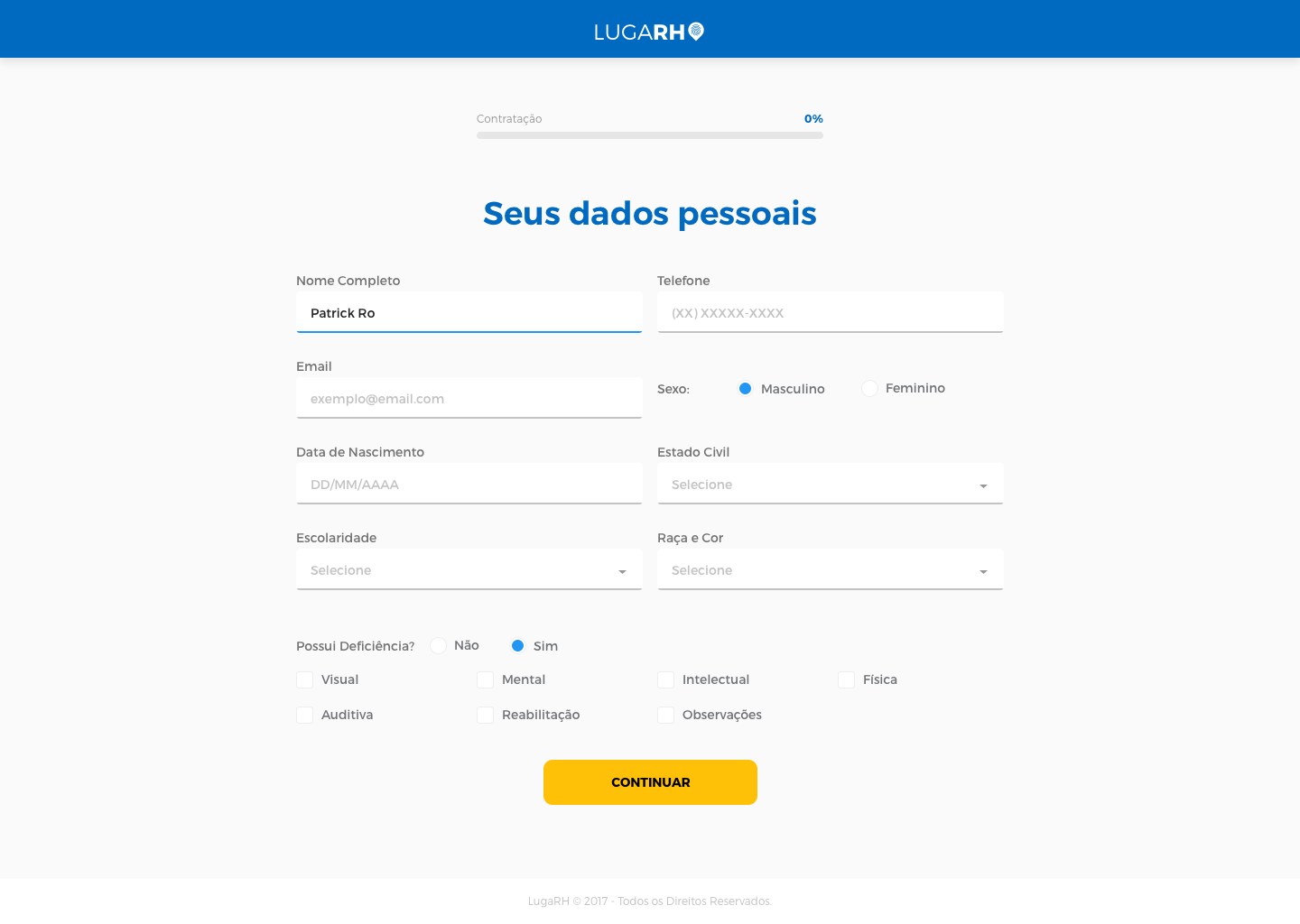 O contratado preenche os próprios dados